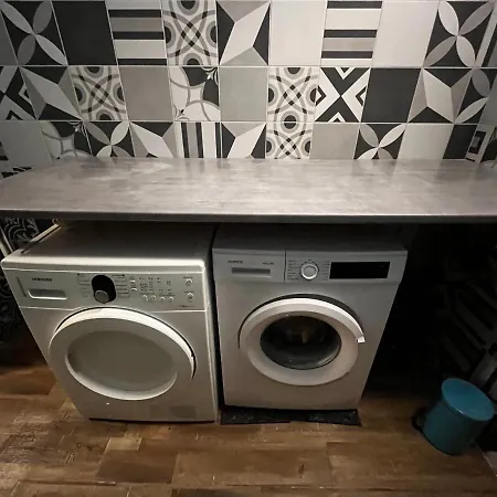 Escapade à Dans T2 Bis Proche Gare Et Centre Apartamento