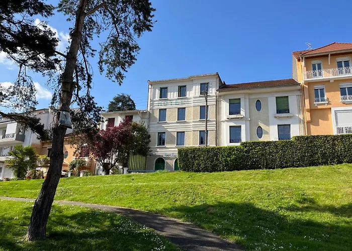 Appartement Escapade à Dans T2 Bis Proche Gare Et Centre *